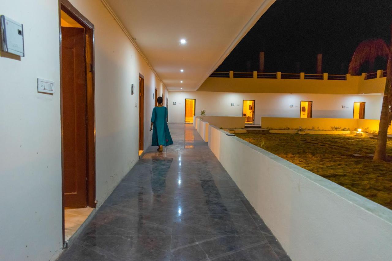 Seagull Beach Resort Chirala Экстерьер фото